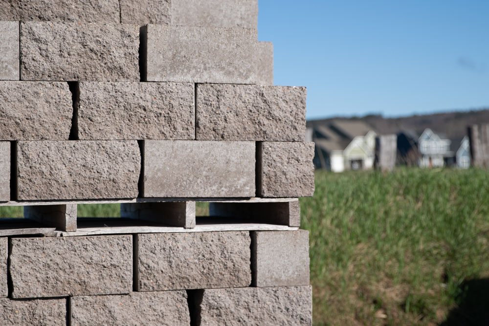 Architectural Blocks Superior Block - Split Face Block Wall Details